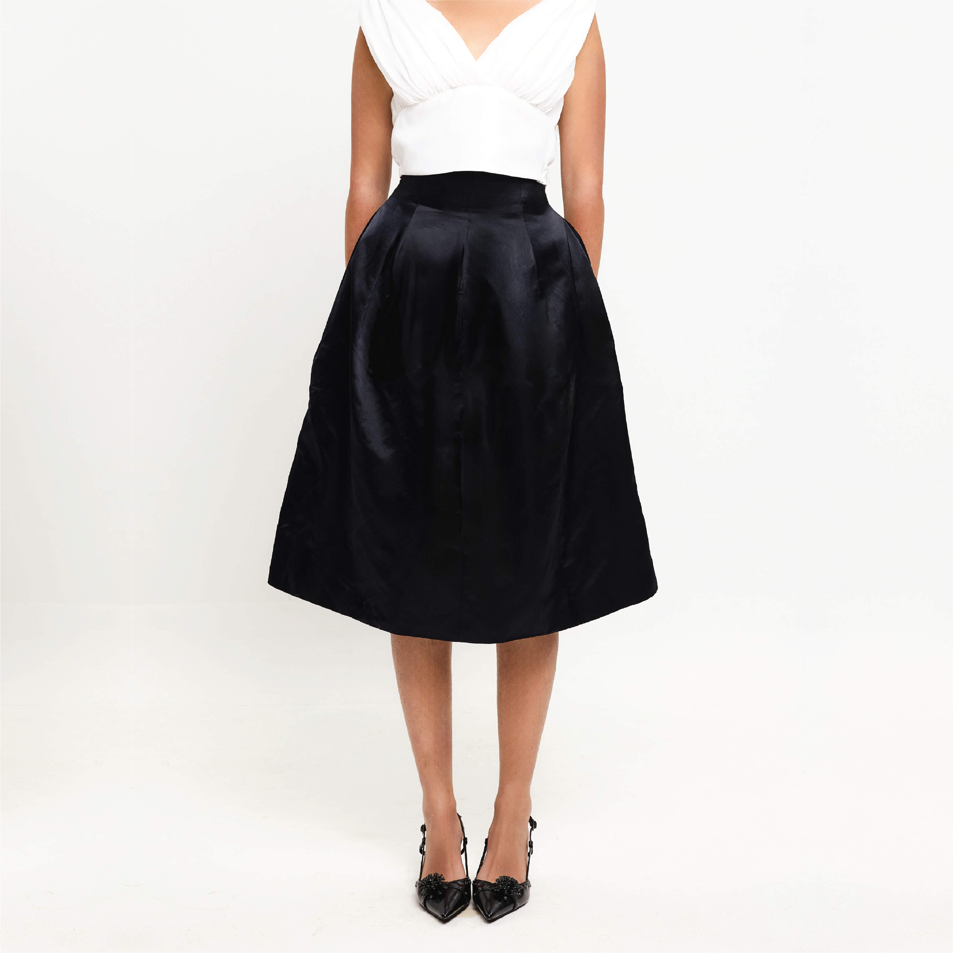The Ultimate Guide to Styling a Black Satin Skirt: From Casual Days to Chic Nights